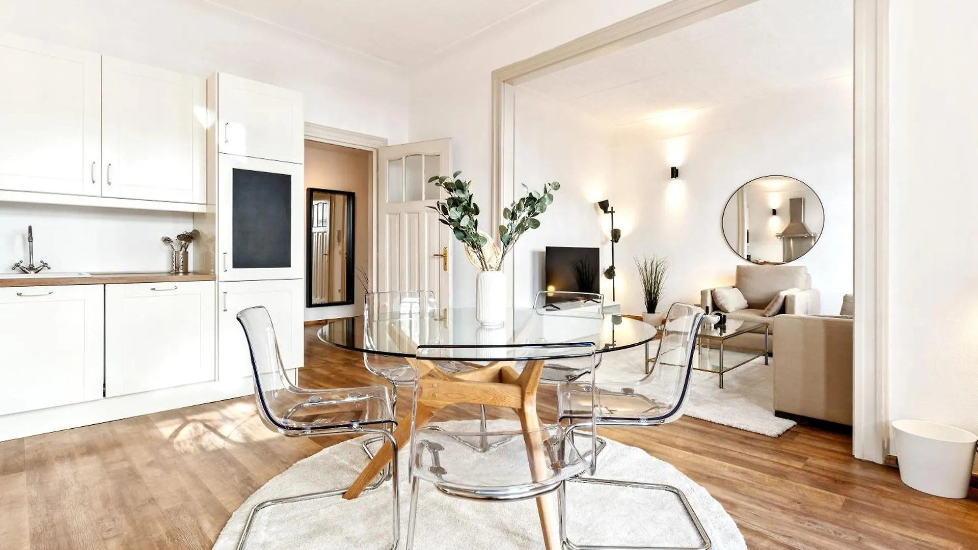 Stylish 2-Bed Apartment In Gare, Near Cafes & Shop Lussemburgo