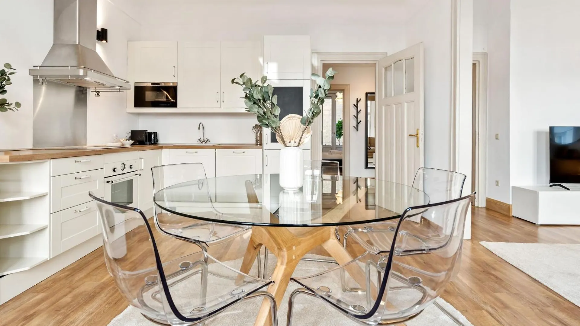Stylish 2-Bed Apartment In Gare, Near Cafes & Shop Lussemburgo