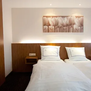 Hotel Empire, Luksemburg